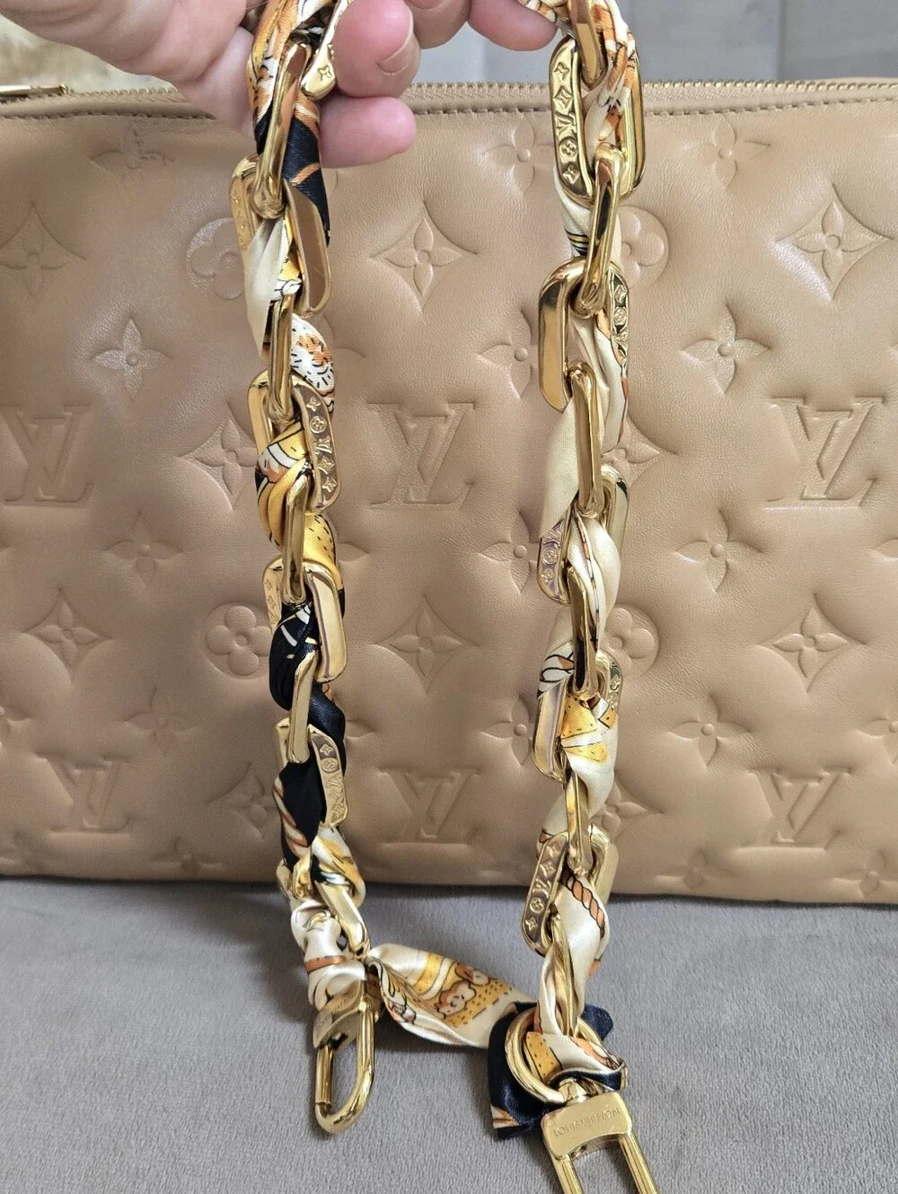 Louis Vuitton excellent no